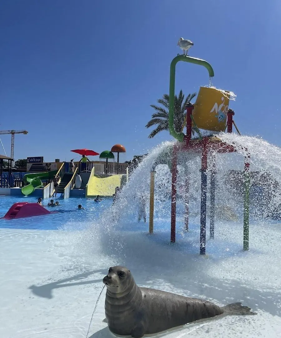 Apartamento Rosa Del Mar Playas De Vera Atico En Primera Linea De Playa Piscina Al Aire Libre Aparcamiento Gratuito Wifi Muy Rapido Acogedor Con Calefaccion Apartment