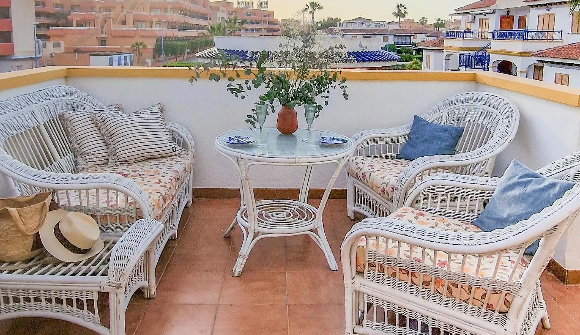 Apartamento Rosa Del Mar Playas De Vera Atico En Primera Linea De Playa Piscina Al Aire Libre Aparcamiento Gratuito Wifi Muy Rapido Acogedor Con Calefaccion Apartment