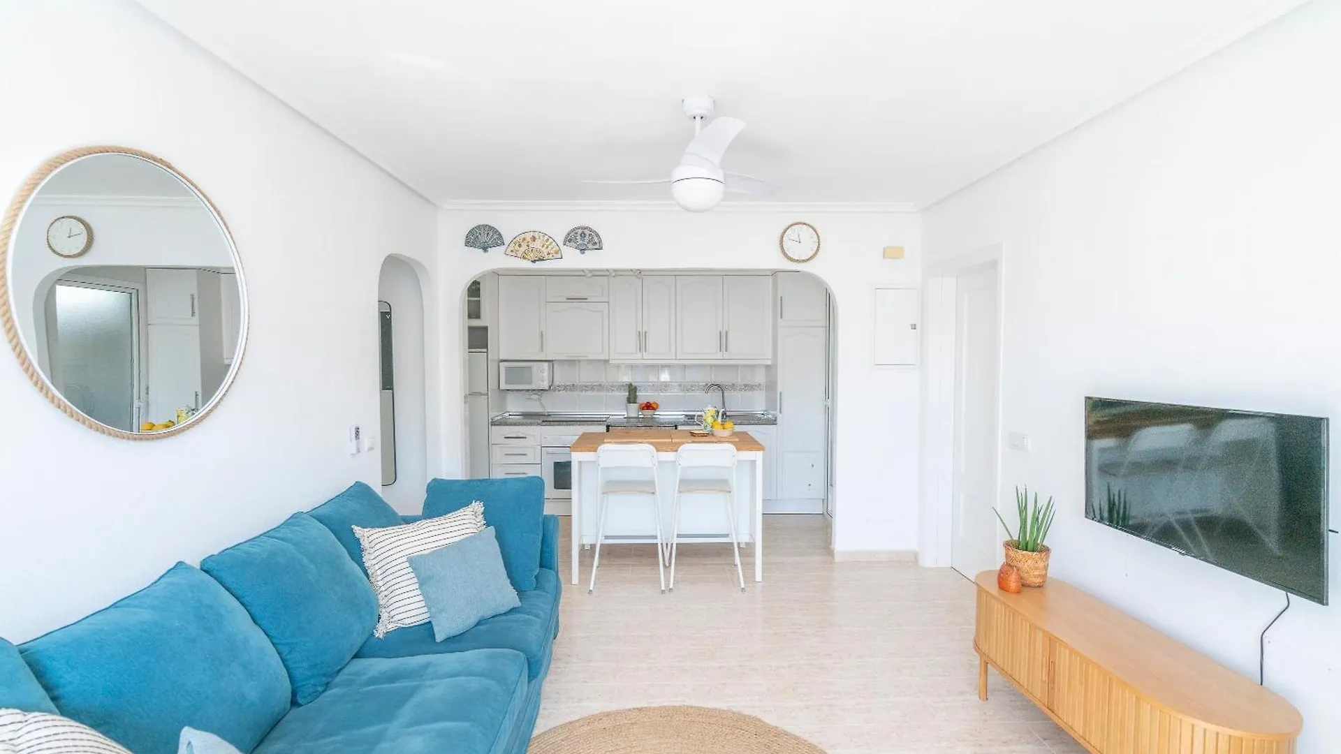 Apartamento Rosa Del Mar Playas De Vera Atico En Primera Linea De Playa Piscina Al Aire Libre Aparcamiento Gratuito Wifi Muy Rapido Acogedor Con Calefaccion